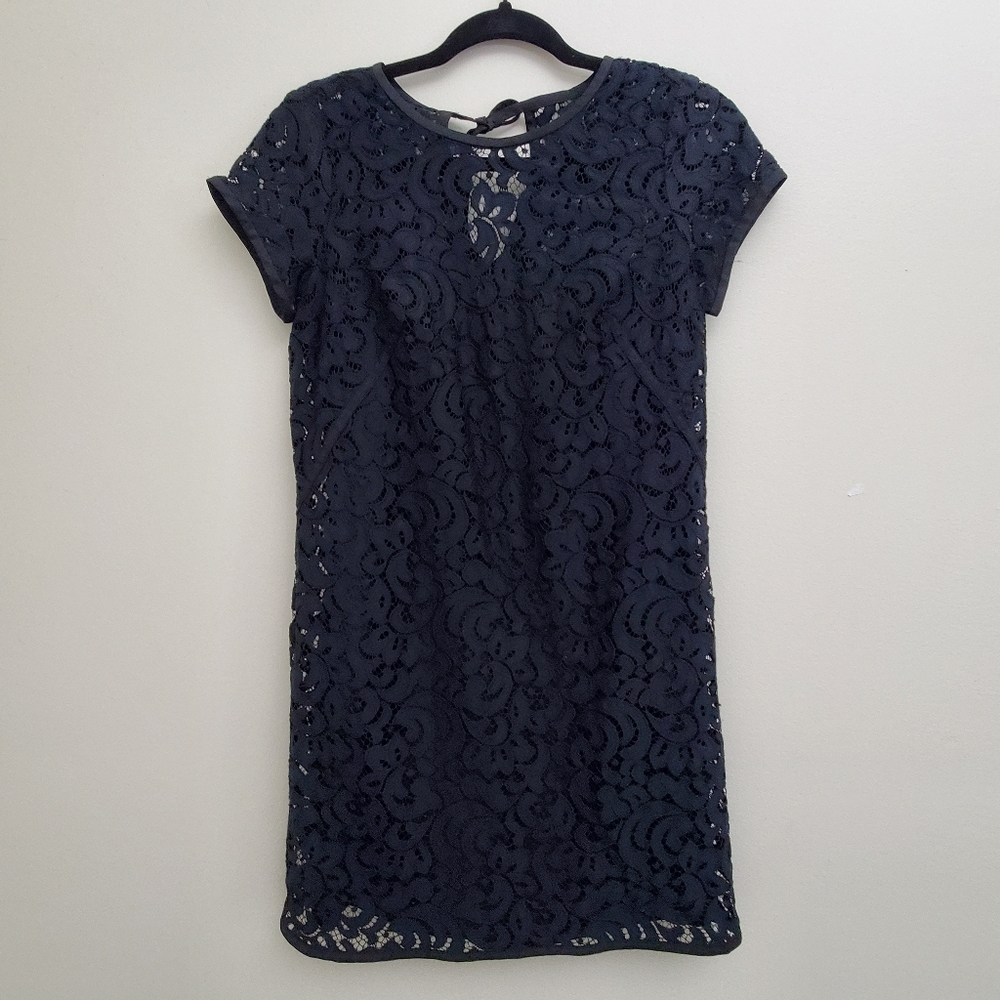 LOFT Womens Black Lace Shift Dress Keyhole Tie Back Size 2P